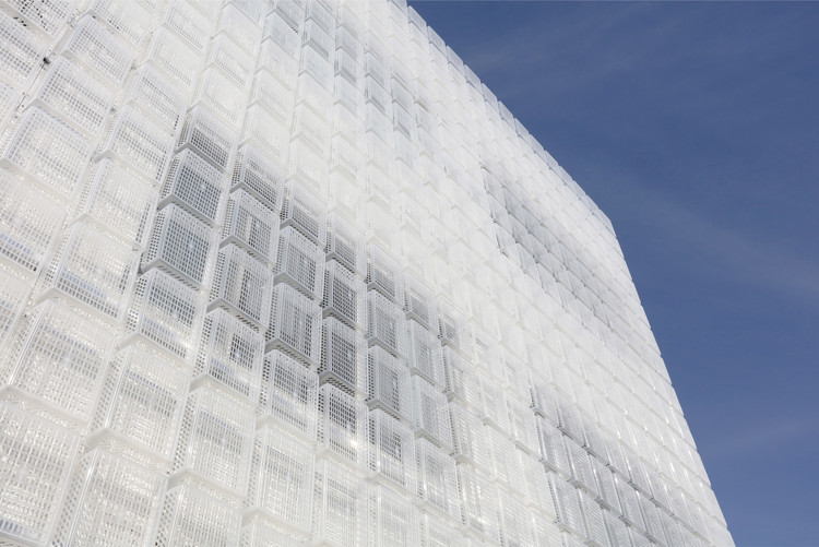 Recycling as an Architect. How?